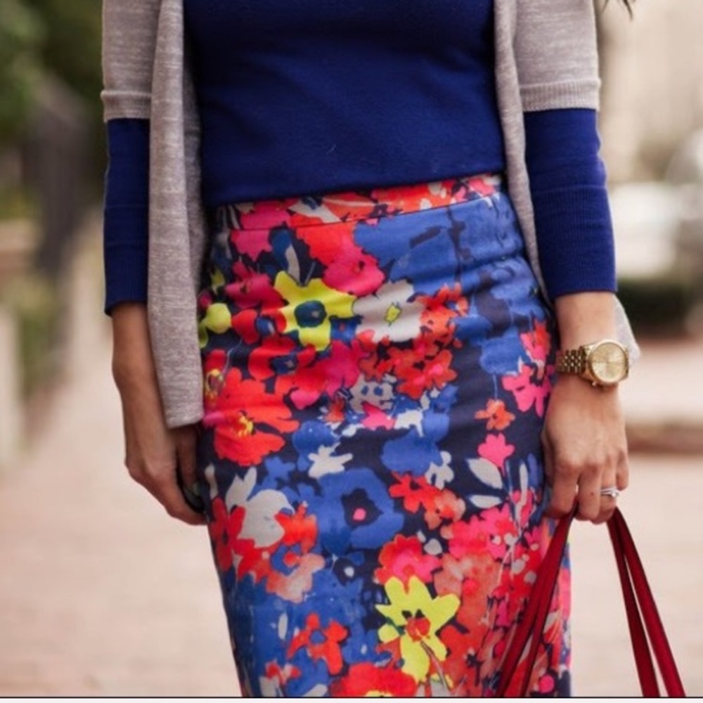 LOFT Bright Floral Pencil Skirt